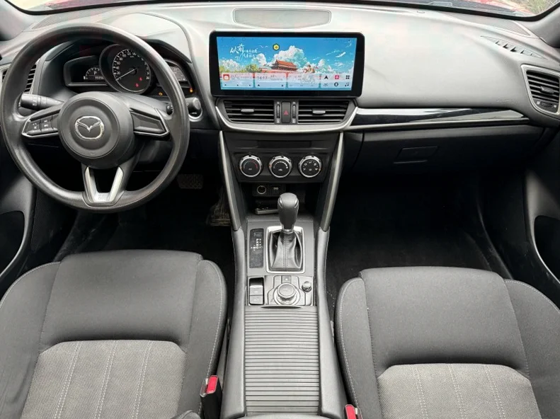 马自达CX-4 内饰后排