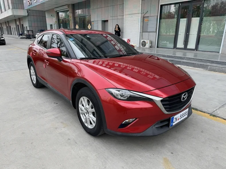 马自达CX-4 正面外观三