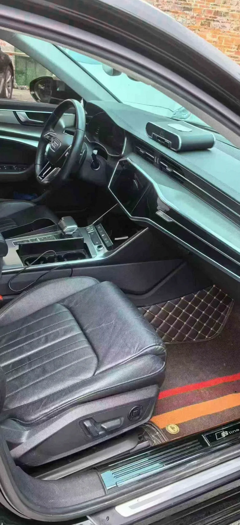 奥迪A6L 后面外观二