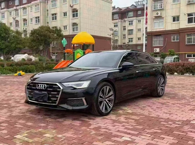 奥迪A6L 正面外观二