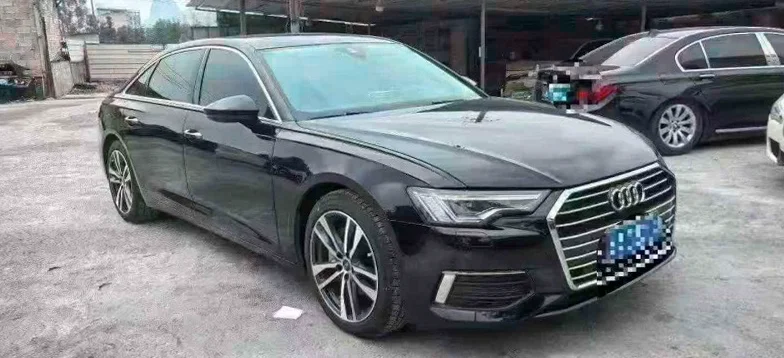 奥迪A6L 正面外观三