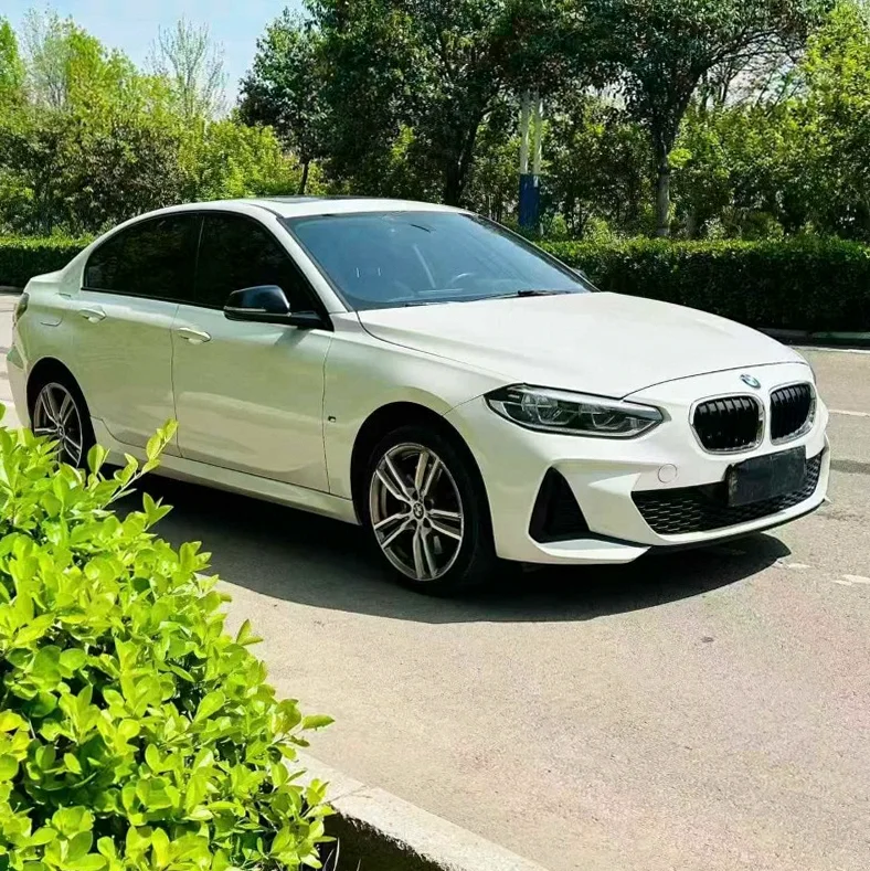 宝马1系 正面外观二