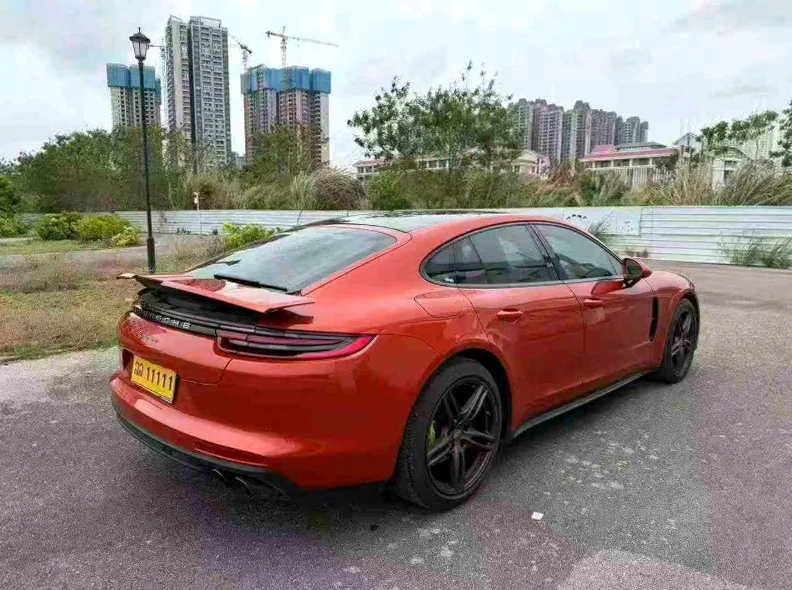 保时捷帕拉梅拉 内饰前排