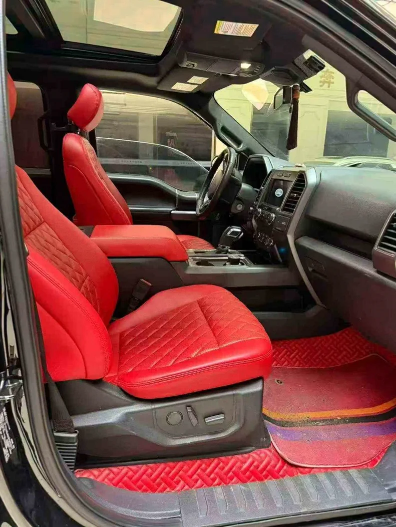 福特猛禽 正面外观三