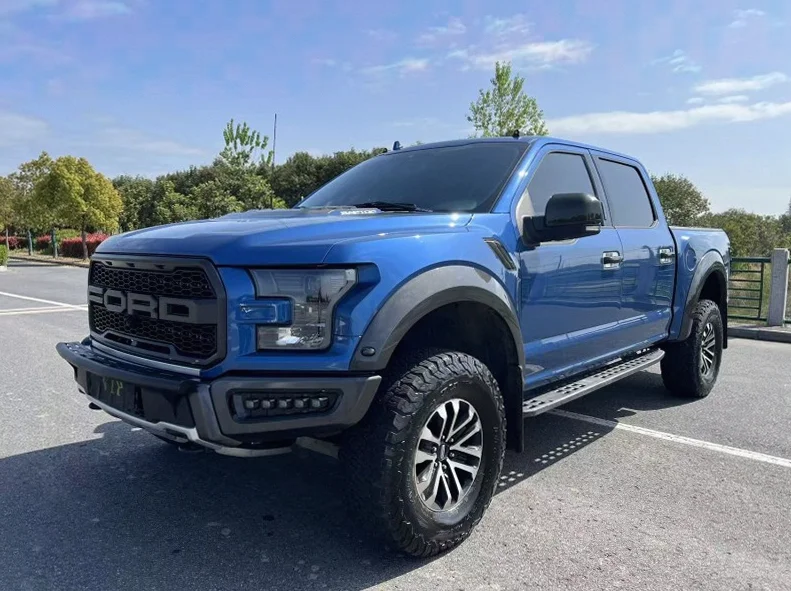 福特猛禽 内饰后排