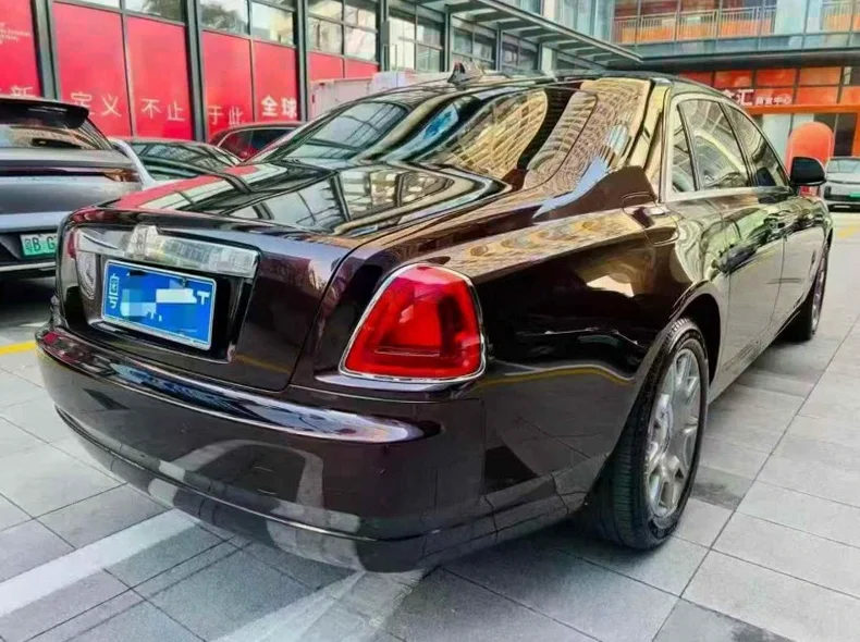 劳斯莱斯古斯特 内饰前排