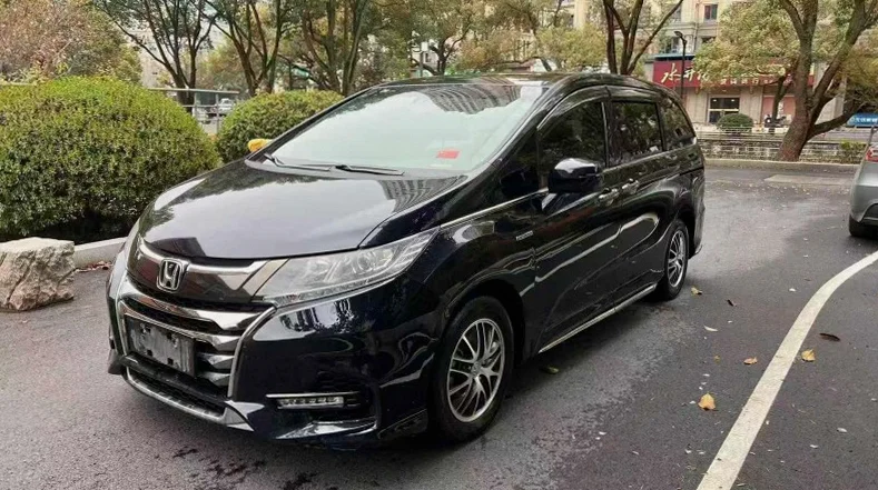 本田奥德赛 正面外观三