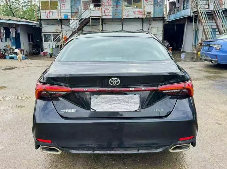 丰田亚洲龙 驾驶室