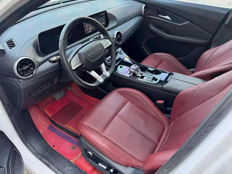 风行东风 正面外观二