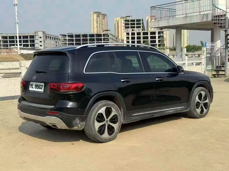 奔驰GLB 内饰前排