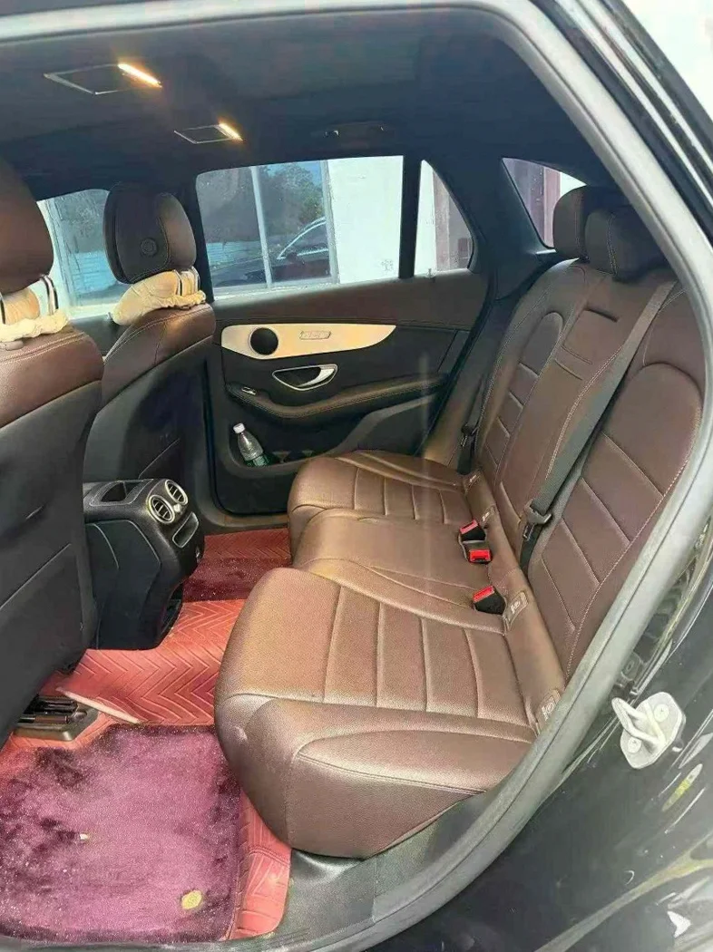 奔驰GLC 后面外观三