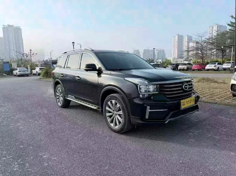 传祺GS8 正面外观二