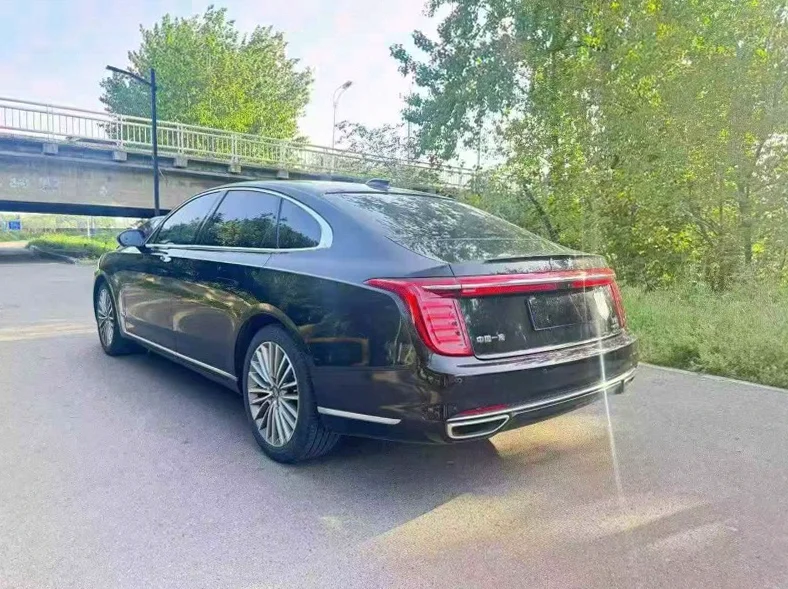 红旗H9 内饰后排