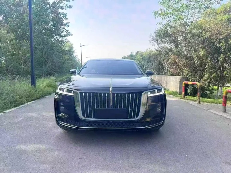 21年红旗H9 2.0T智联旗享版