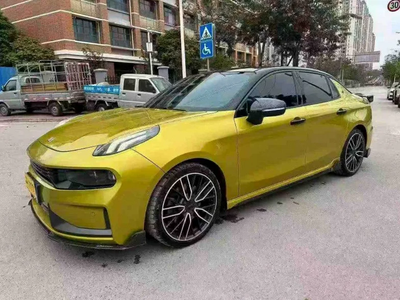 领克03 正面外观二