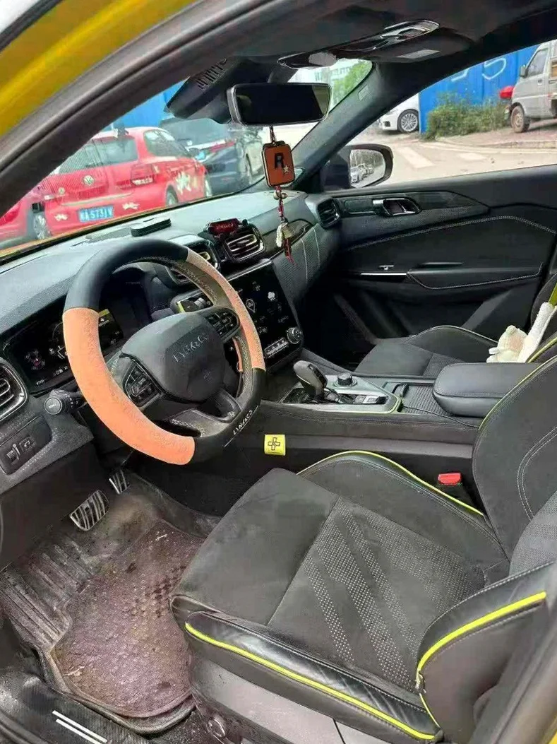 领克03 后面外观一