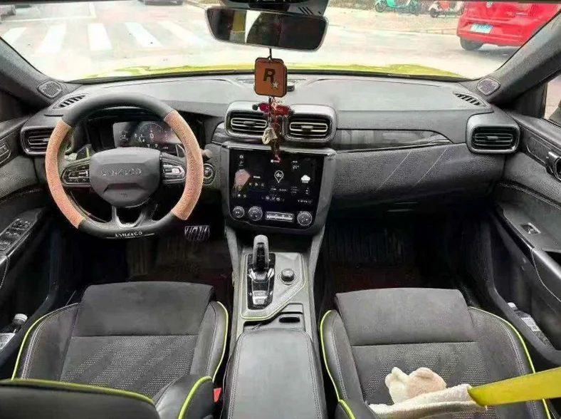 领克03 后面外观二