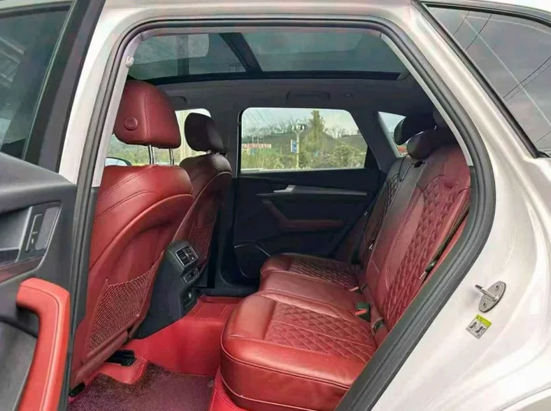 奥迪Q5 后面外观二