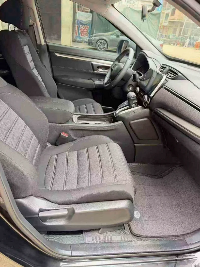 本田皓影 内饰前排