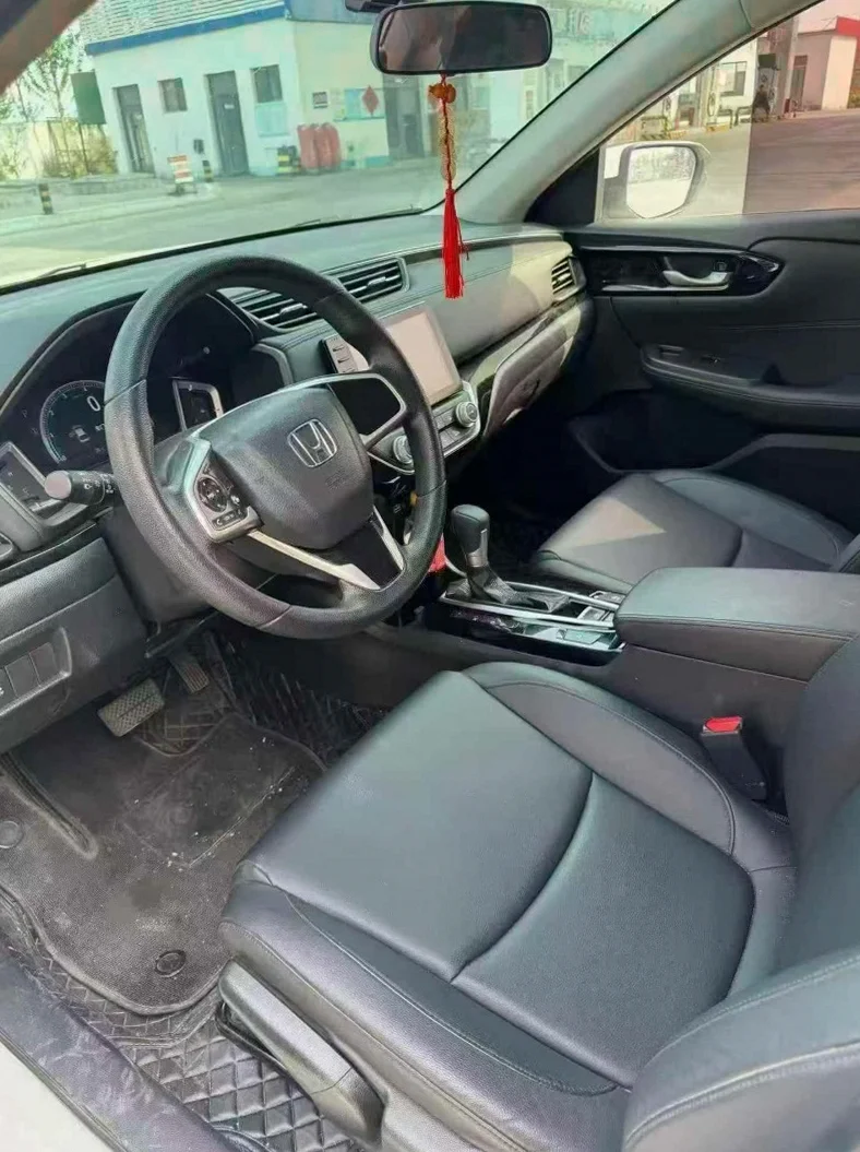 本田凌派 后面外观一