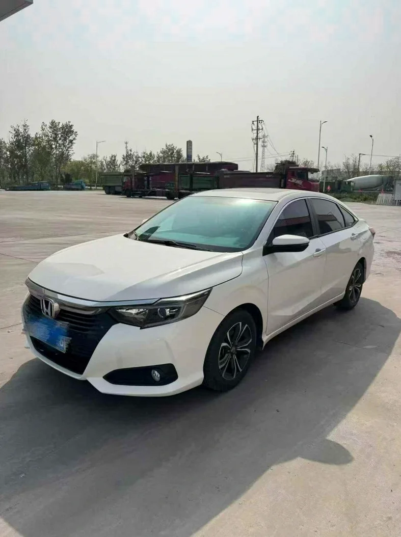 本田凌派 正面外观三