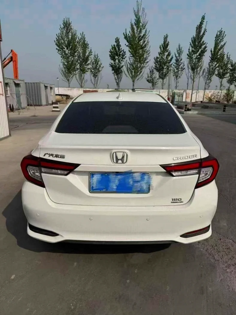 本田凌派 内饰后排