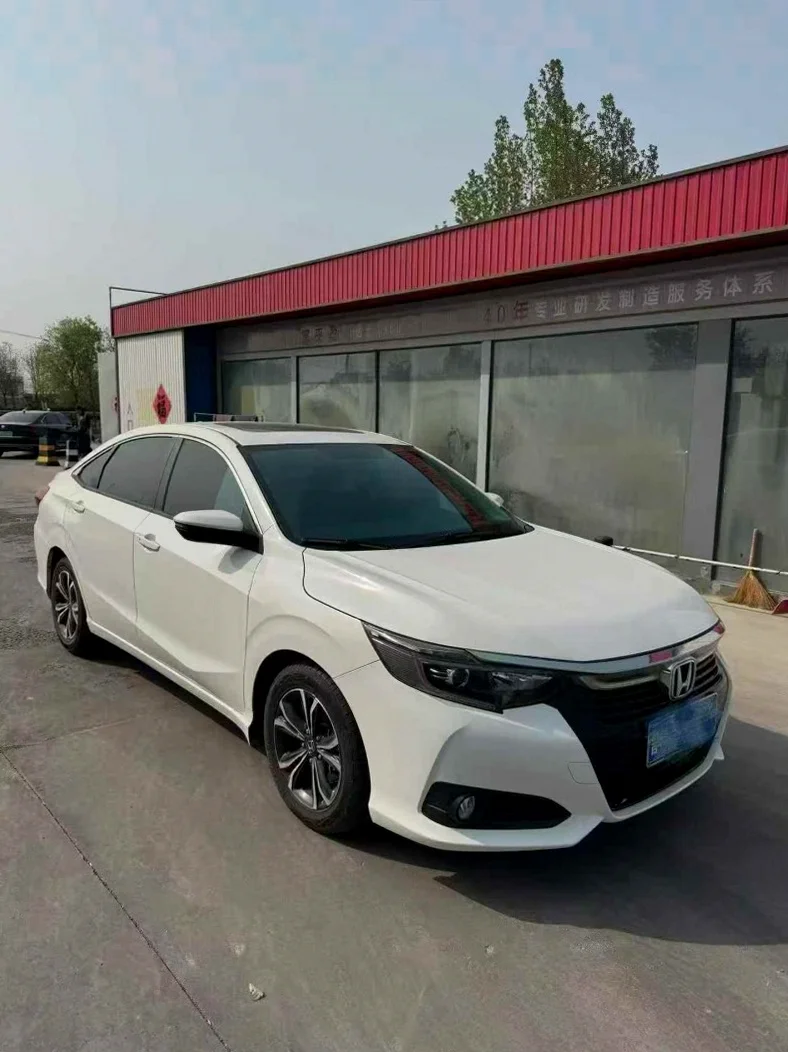 本田凌派 正面外观二