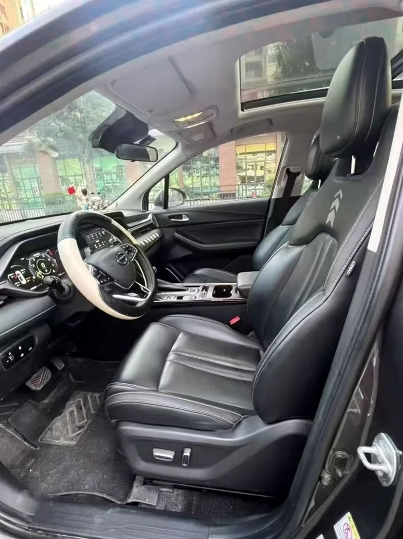 传祺GS4 正面外观二