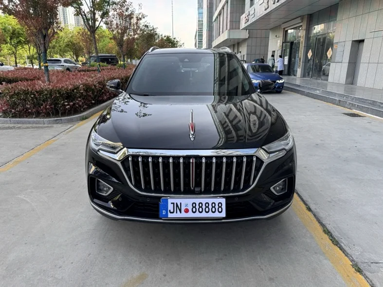 22年红旗HS5 2.0T智联旗享版