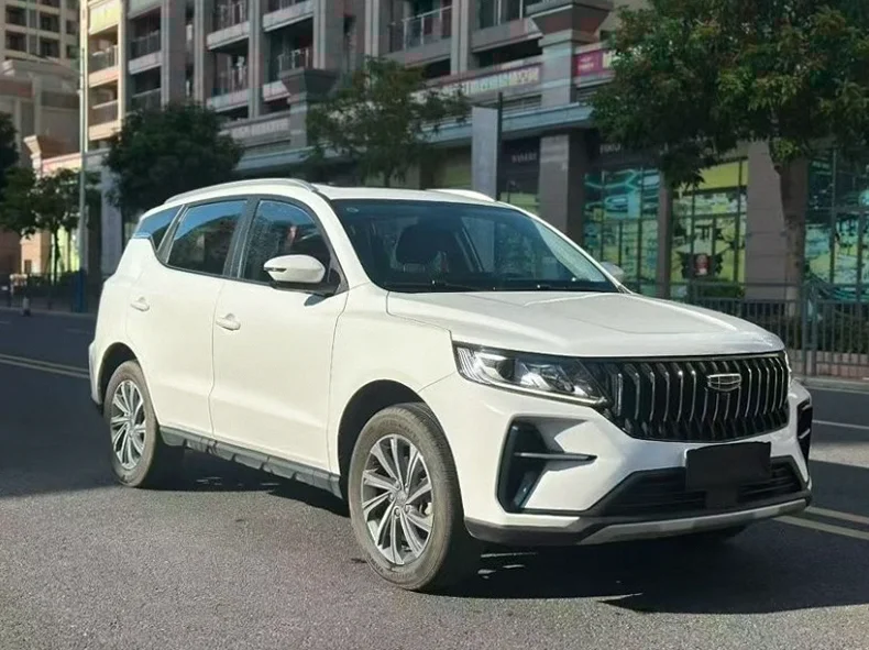 吉利远景 后面外观三