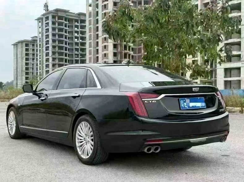 凯迪拉克CT6 内饰后排