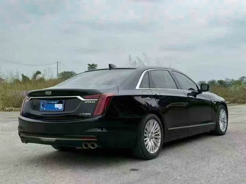 凯迪拉克CT6 内饰前排