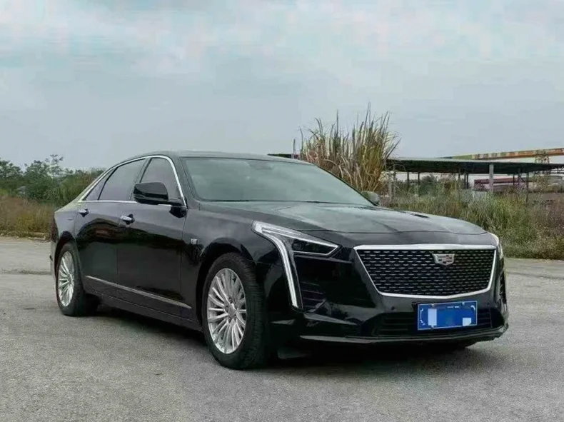 凯迪拉克CT6 正面外观三