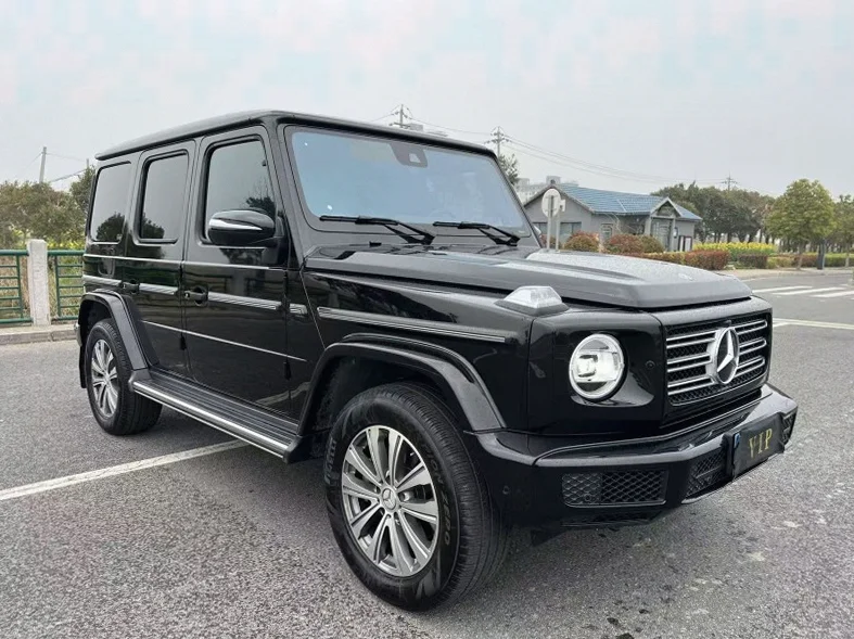 奔驰G 后面外观三