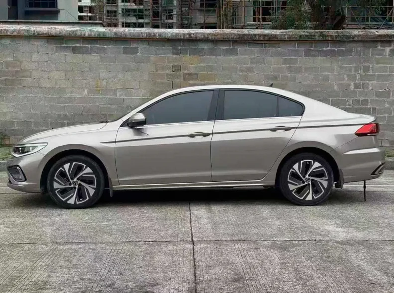 大众宝来 后面外观二