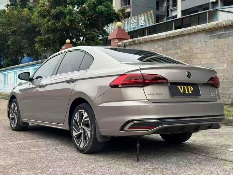 大众宝来 内饰后排