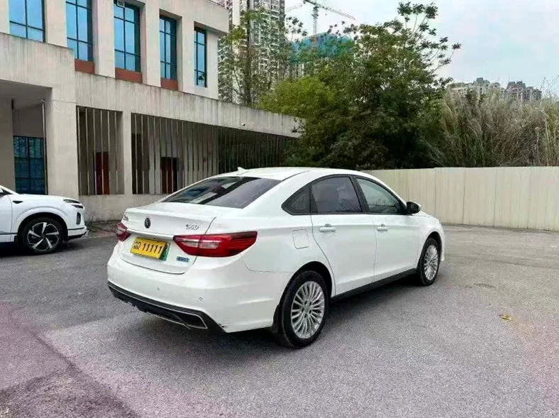 风行东风 内饰前排