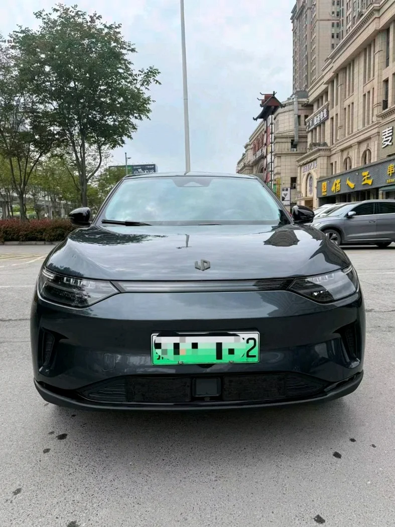 23年零跑C11 500续航高配