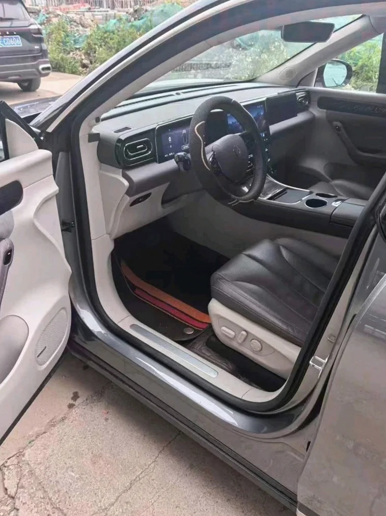 零跑汽车C11 正面外观三