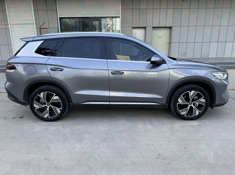 比亚迪宋 后面外观二