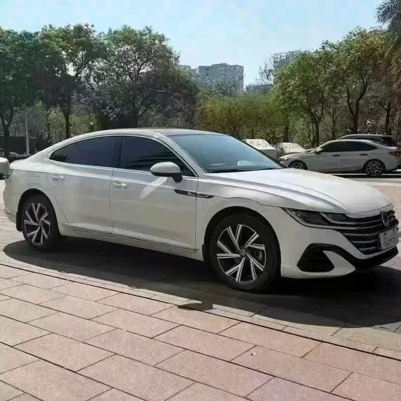 大众CC 正面外观二