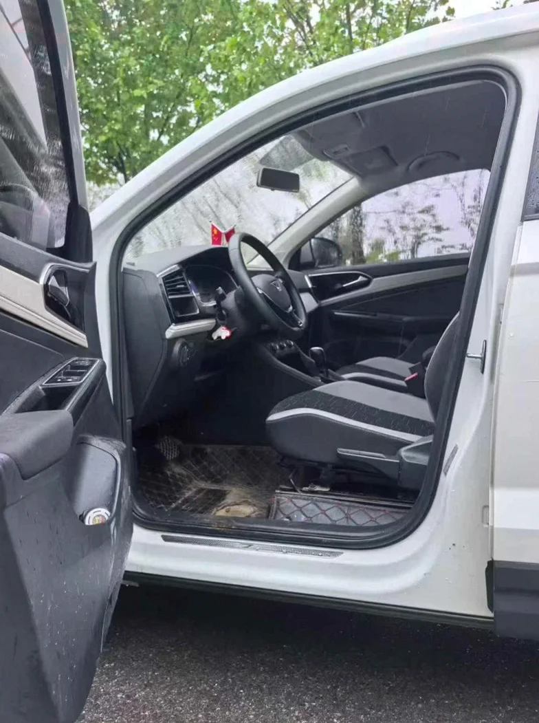 大众捷达 后面外观二