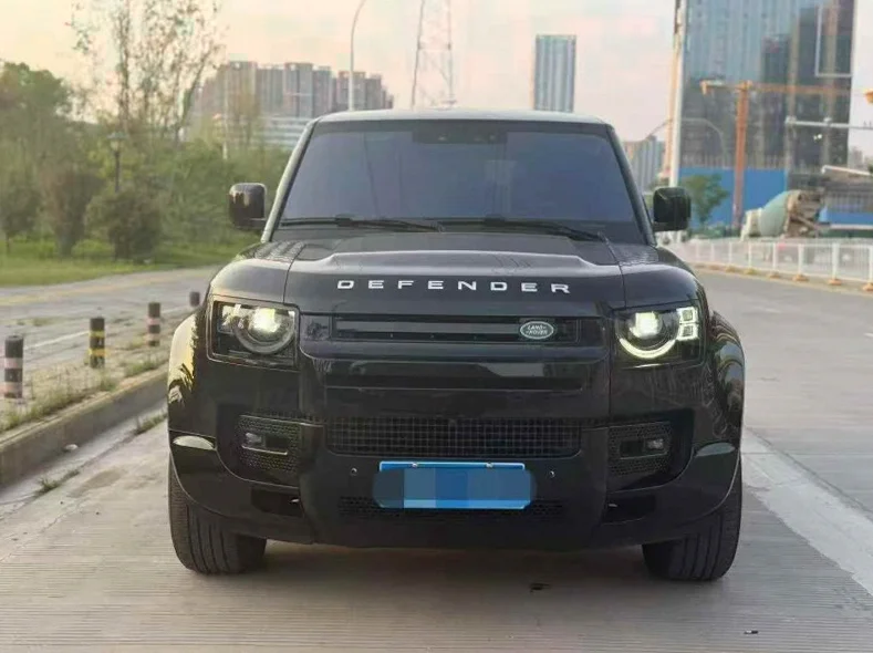 24年路虎卫士110暗黑特别版