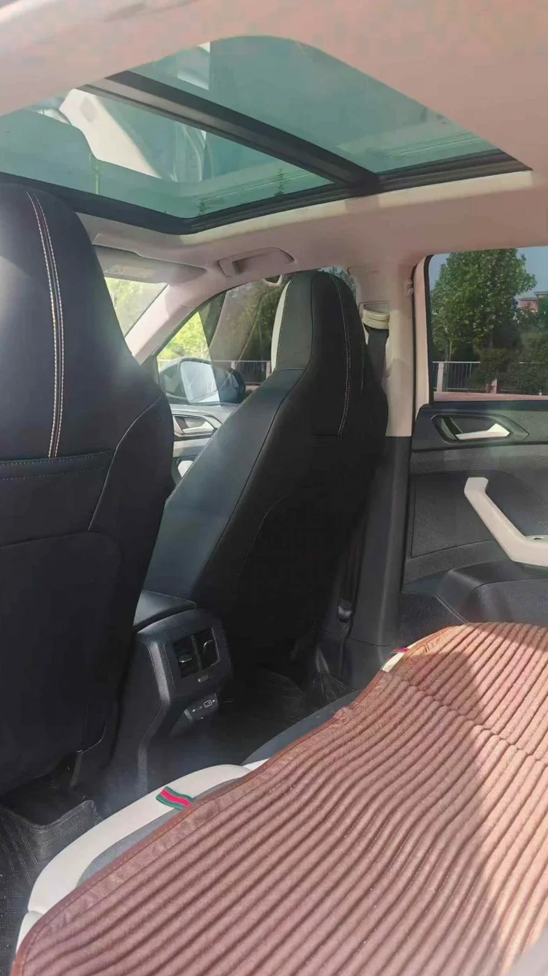 大众途岳 后面外观二