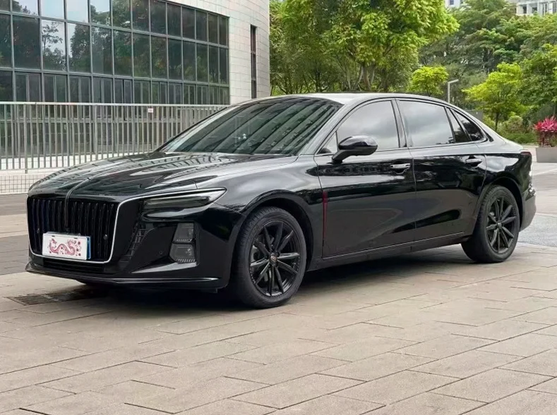 红旗H5 正面外观三