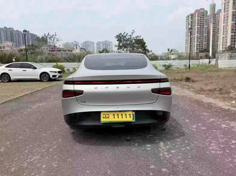 小鹏汽车p7 驾驶室