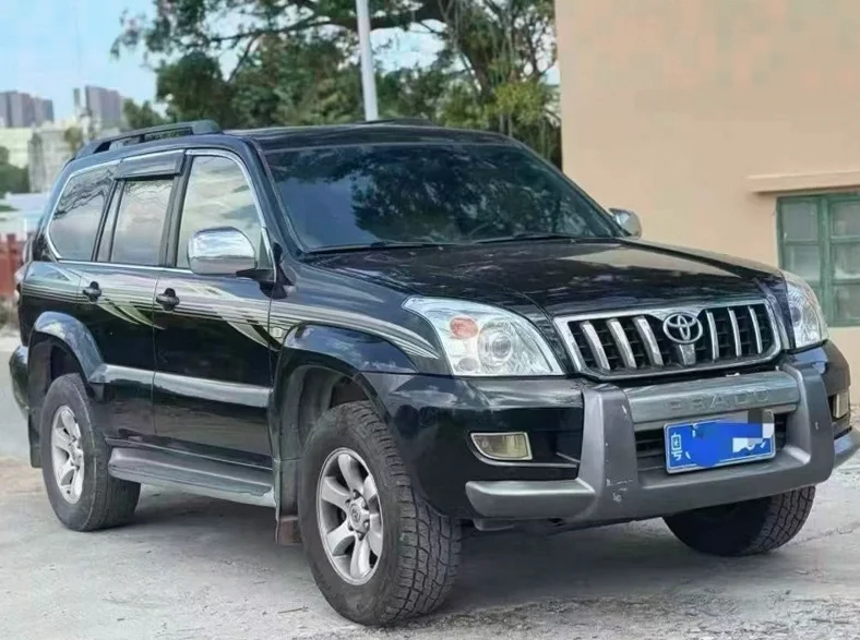 丰田普拉多 正面外观三