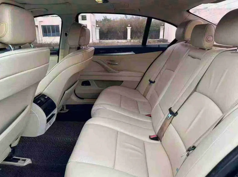 宝马5系 后面外观三