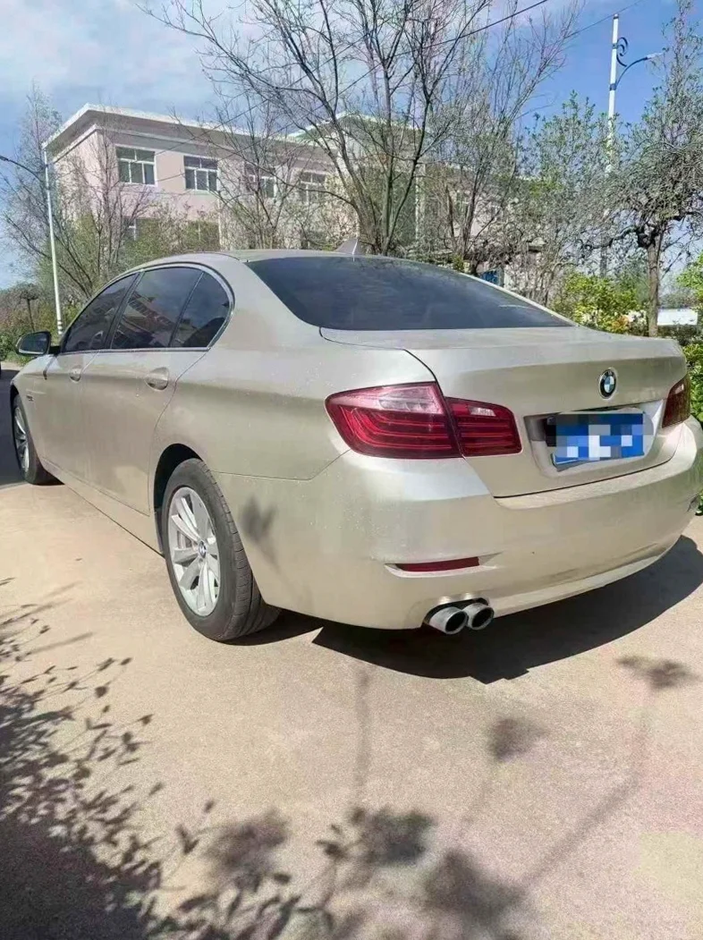 宝马5系 驾驶室