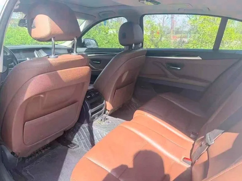 宝马5系 后面外观二